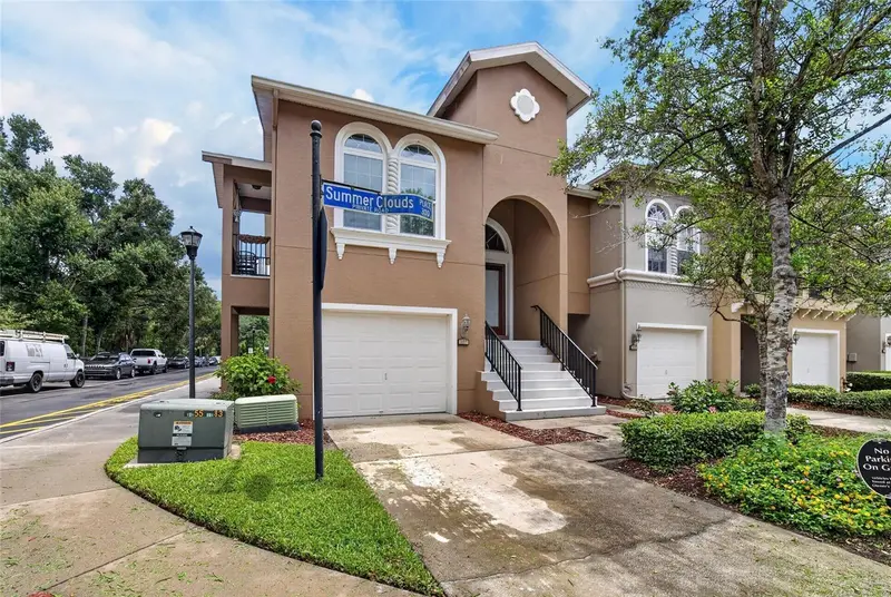 307 Summer Clouds Pl, FL