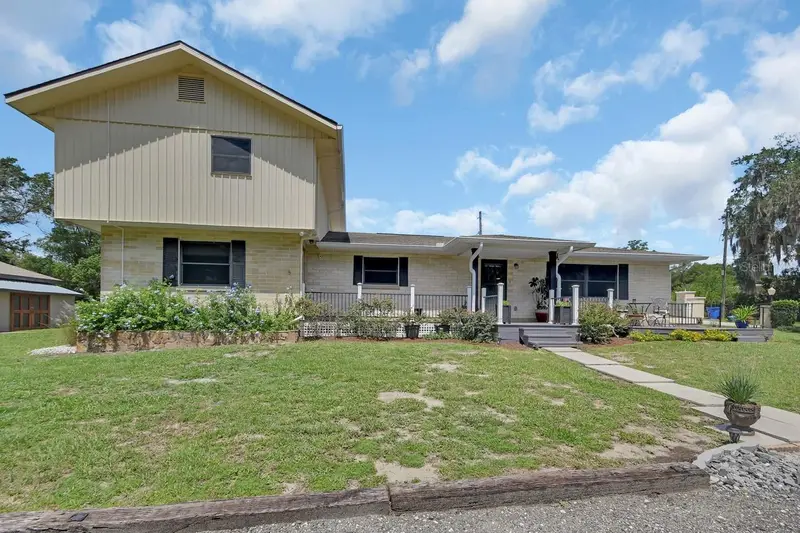 280 W Virginia Ave, FL
