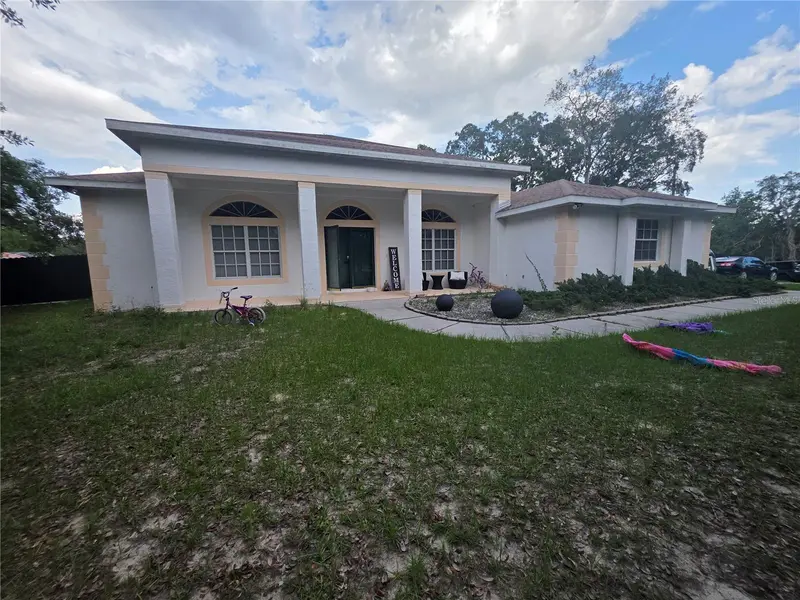17820 Monteverde Dr, FL