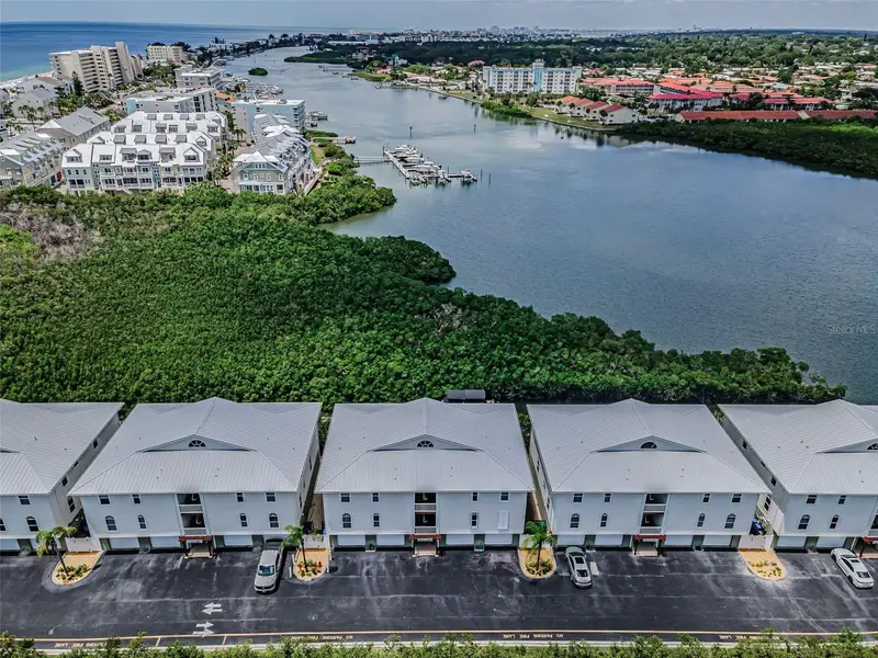 19829 Gulf Blvd #501, FL