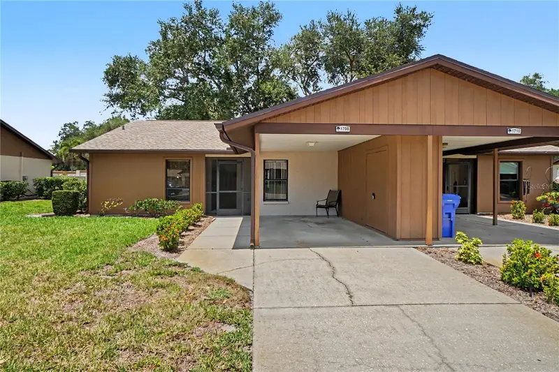 1708 Curry Trl #3, FL