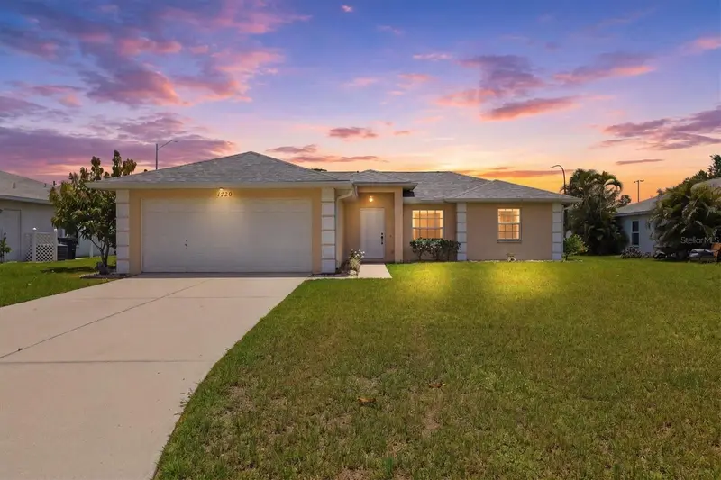 1720 Country Meadows Dr, FL