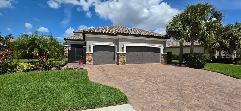 9760 Highland Park Pl, FL
