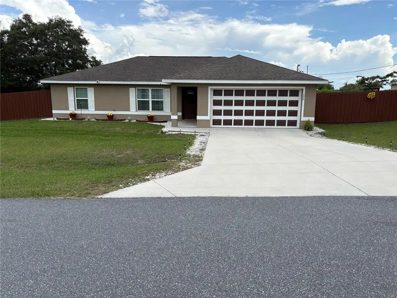 176 Juniper Loop Cir, FL