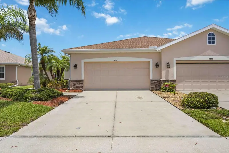 4249 Lenox Blvd, FL