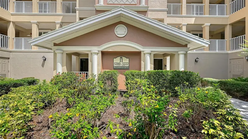 5222 Manorwood Dr #4a, FL
