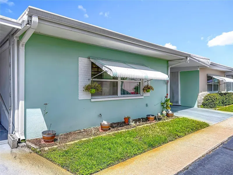 250 Rosery Rd Nw #283, FL