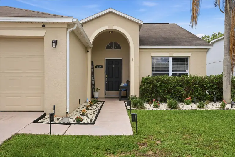 844 Woodsong Way, FL