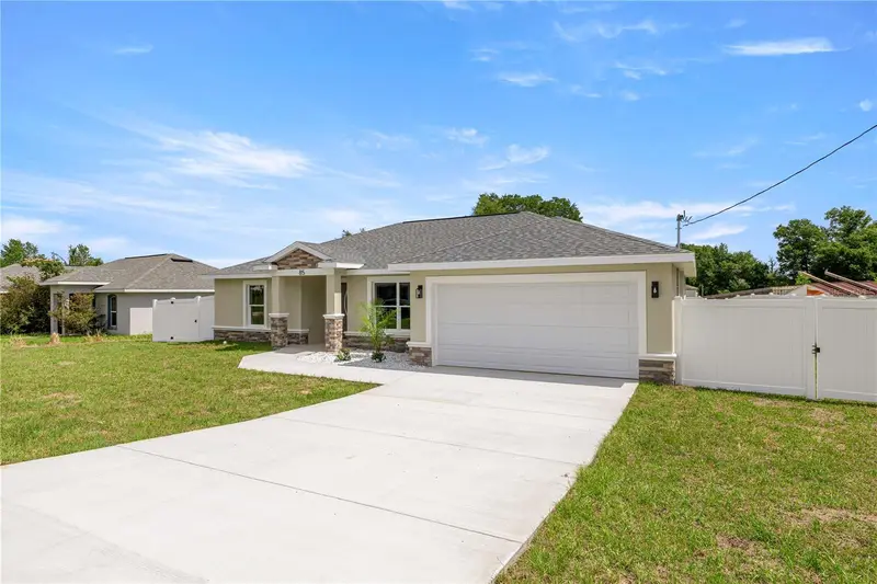 85 Juniper Loop Circle, FL