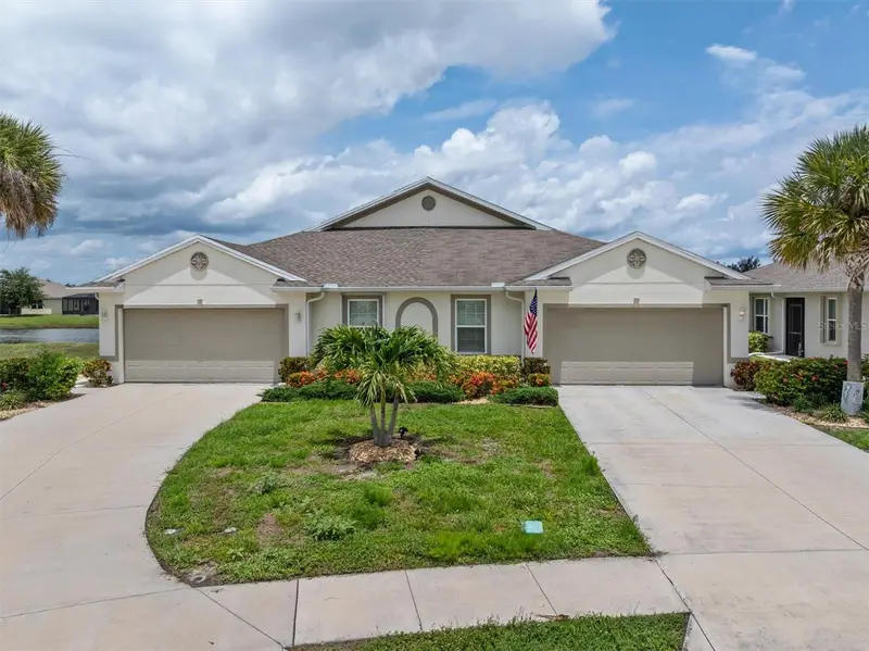 7466 W Lenox Cir, FL
