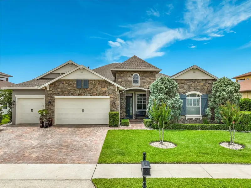 15326 Johns Lake Pointe Blvd, FL