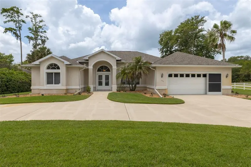 100 Paradise Valley Ct, FL