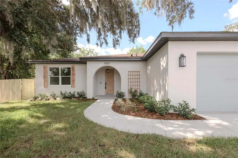 3679 Lincoln St, FL