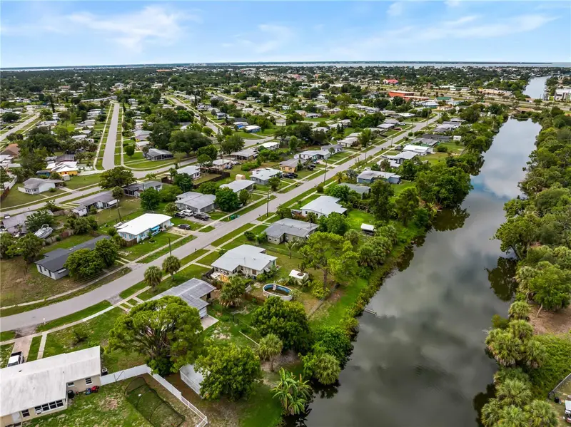 3181 Normandy Dr, FL