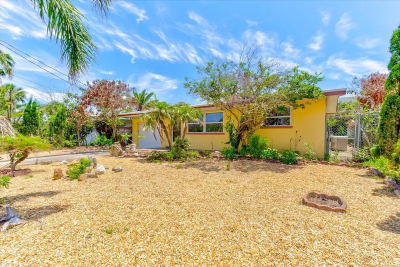 3841 Cardinal Blvd, FL
