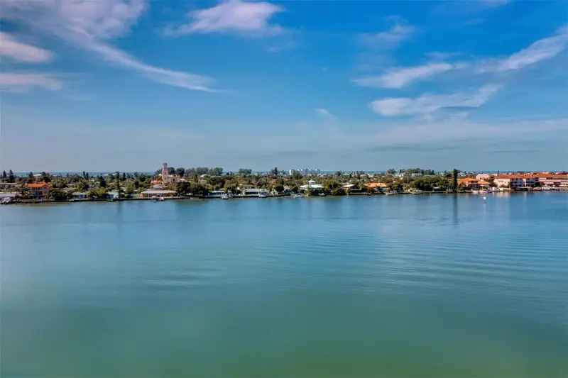 7974 Sailboat Key Blvd S #701, FL