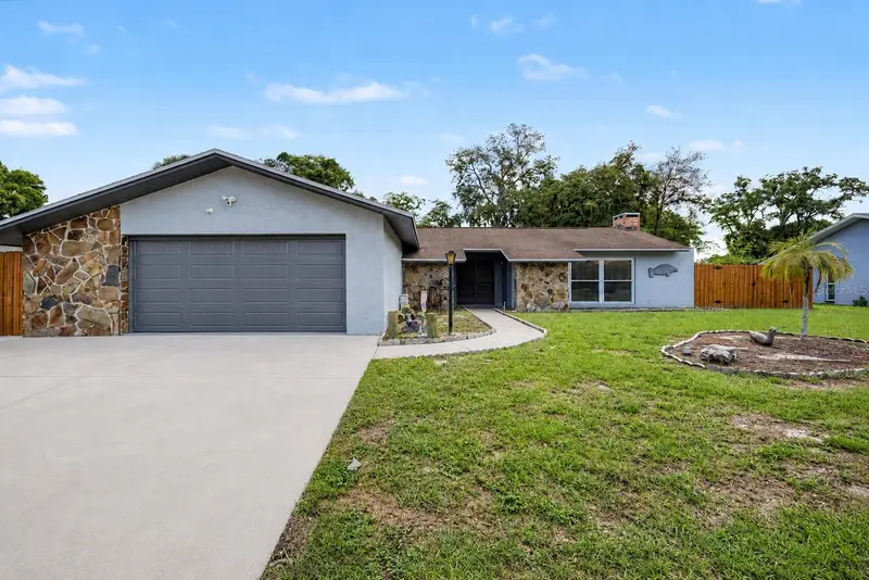 3110 Shadow Oaks Dr, FL