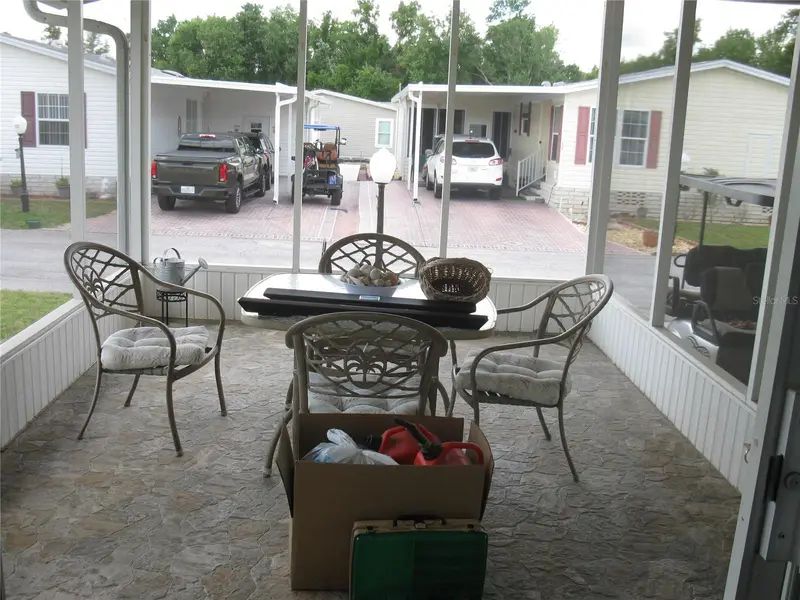 242 Ramsgate Way, FL