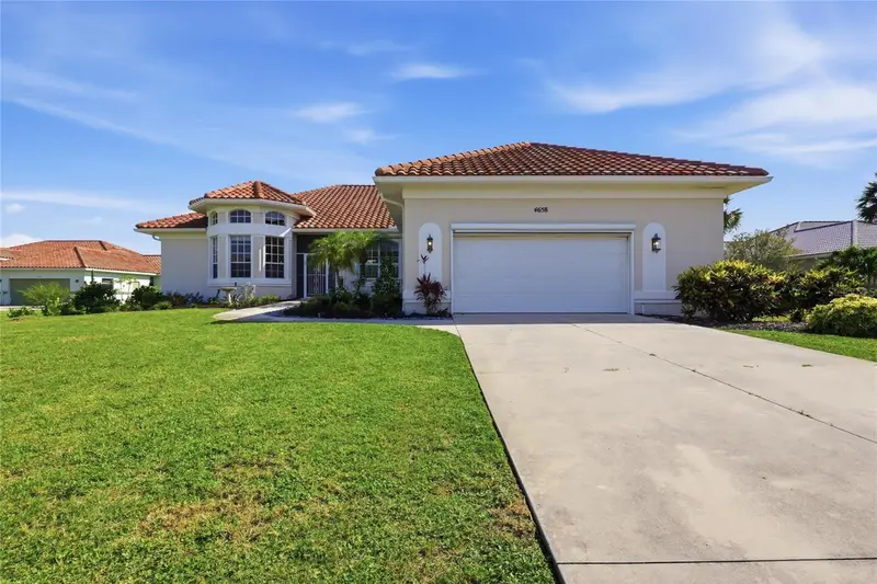 4658 Arlington Dr, FL