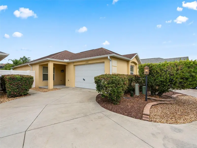1109 Tipton Ln, FL