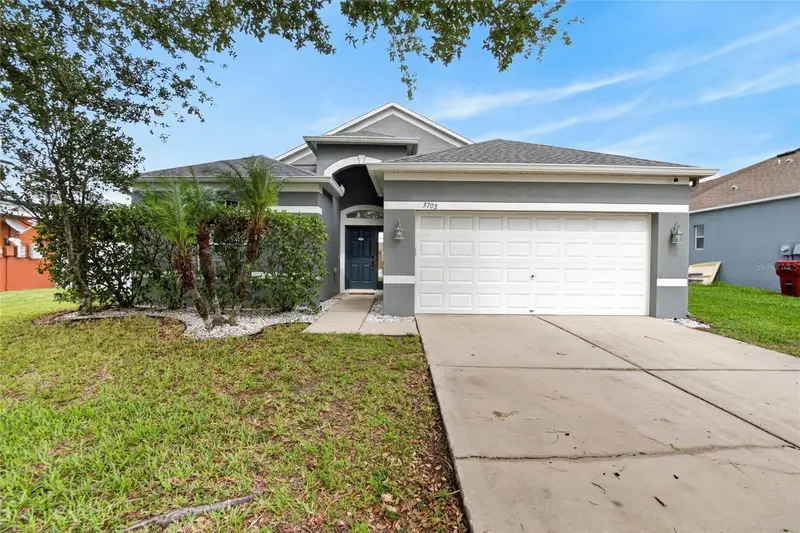3702 Trapnell Grove Loop, FL