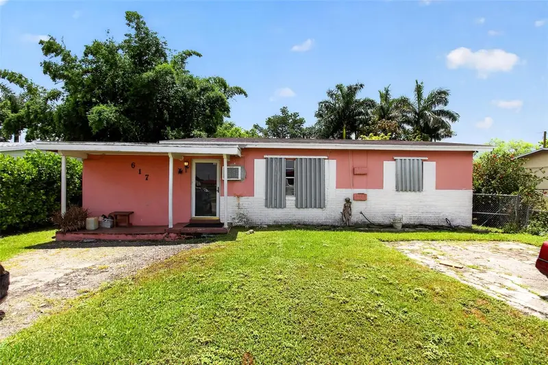 617 Sw 14th St, FL