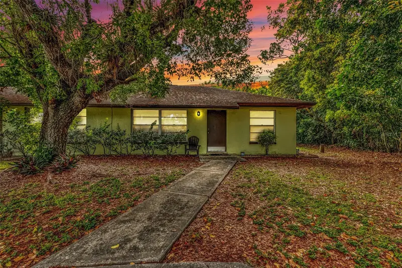 18617/18619 Bartow Blvd, FL