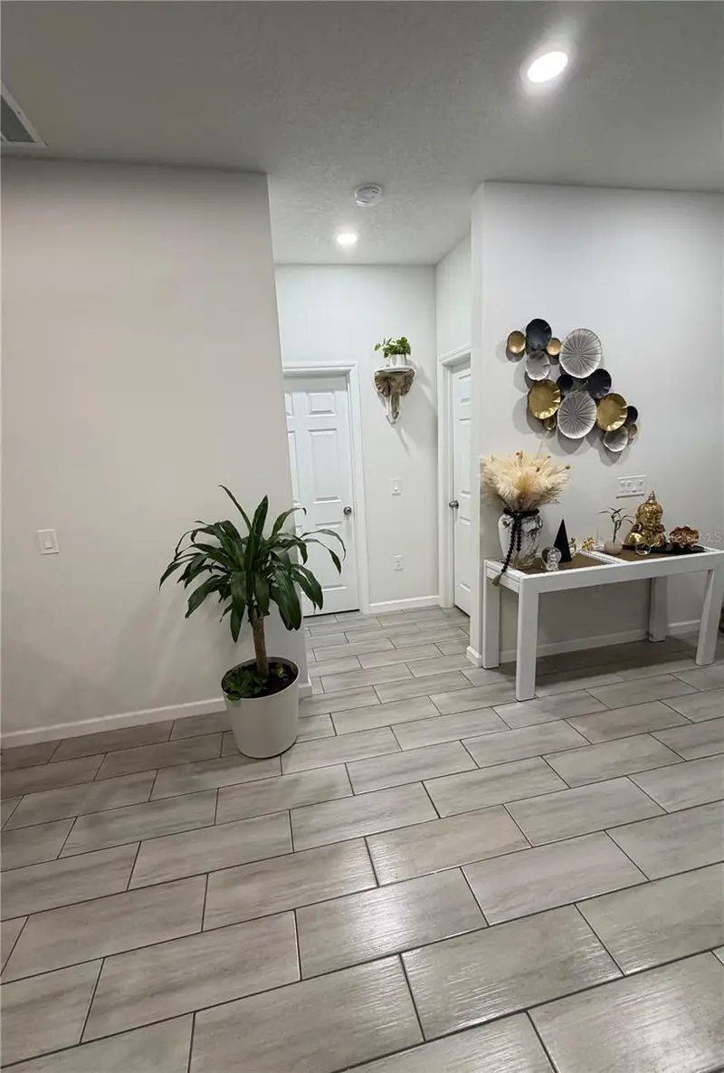 146 Flatfish Ct, FL