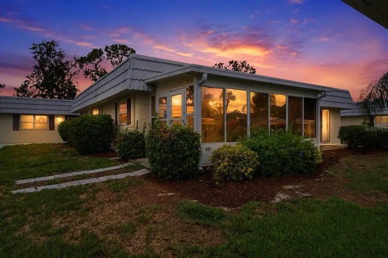 1801 Bedford Ter #227, FL