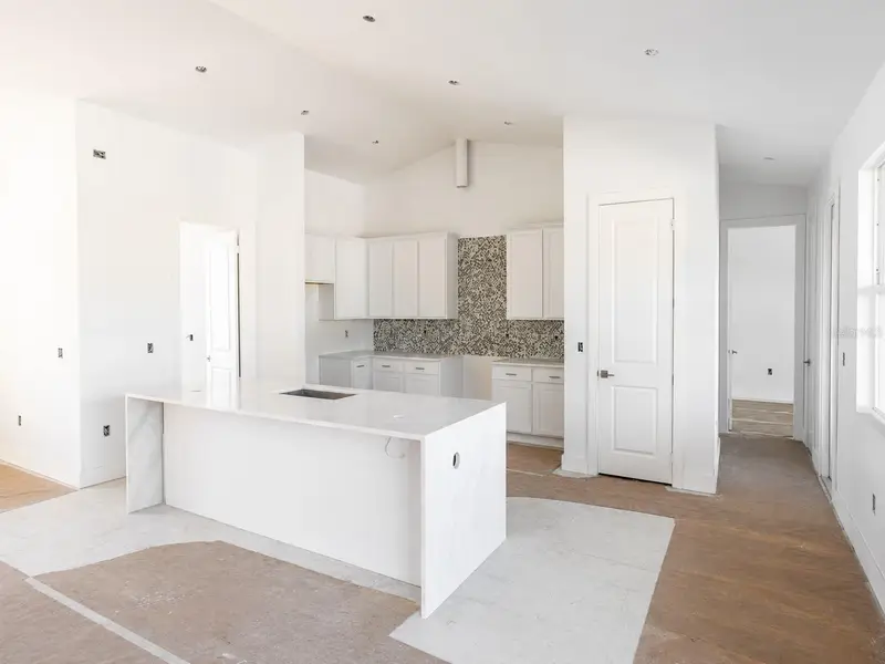 142 Fairway Rd, FL