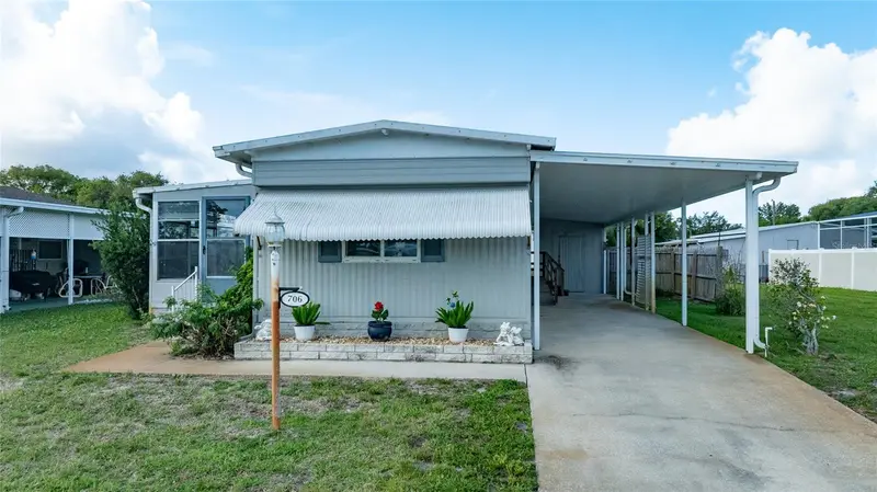 706 Leward Way, FL