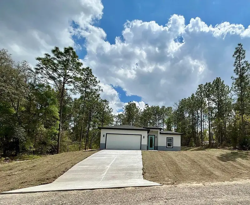7841 N Pocono Dr, FL