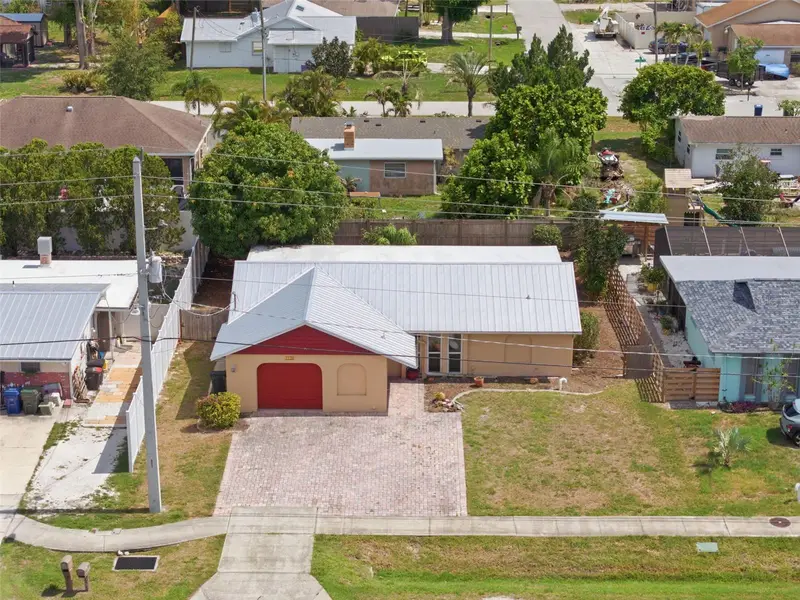 4536 Webber St, FL
