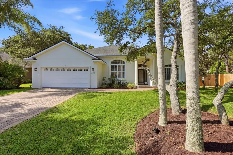 220 Madrid St, FL