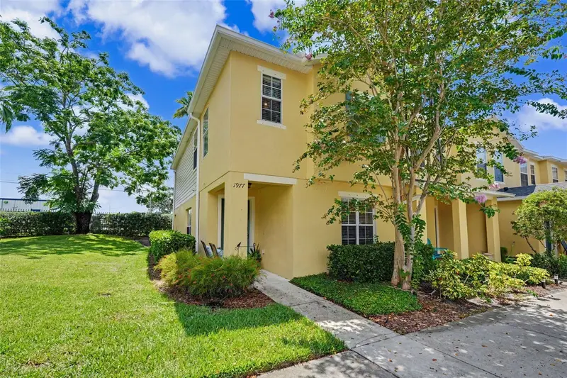 1977 Searay Shore Dr, FL
