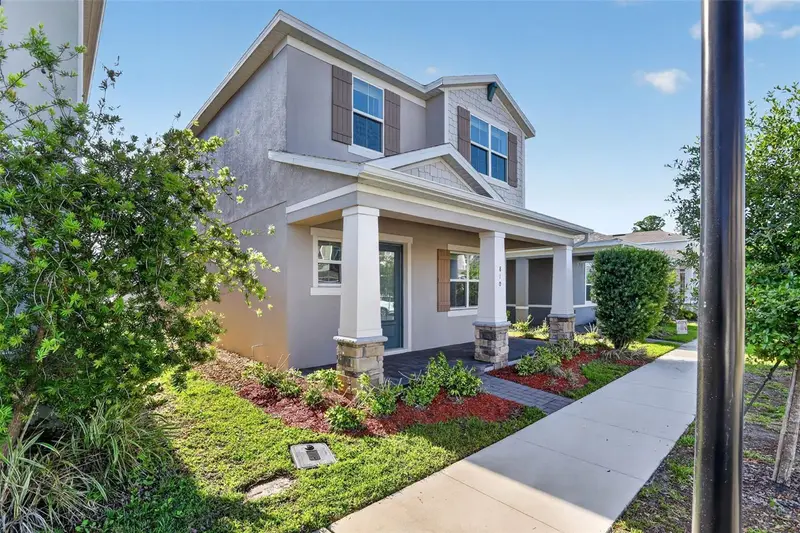 810 Middleton St, FL