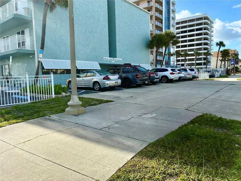 3727 S Atlantic Ave #1120, FL