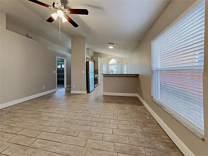 1604 Chatham Cir, FL