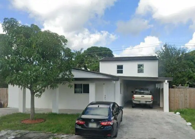 20720 Nw 34 Ave, FL