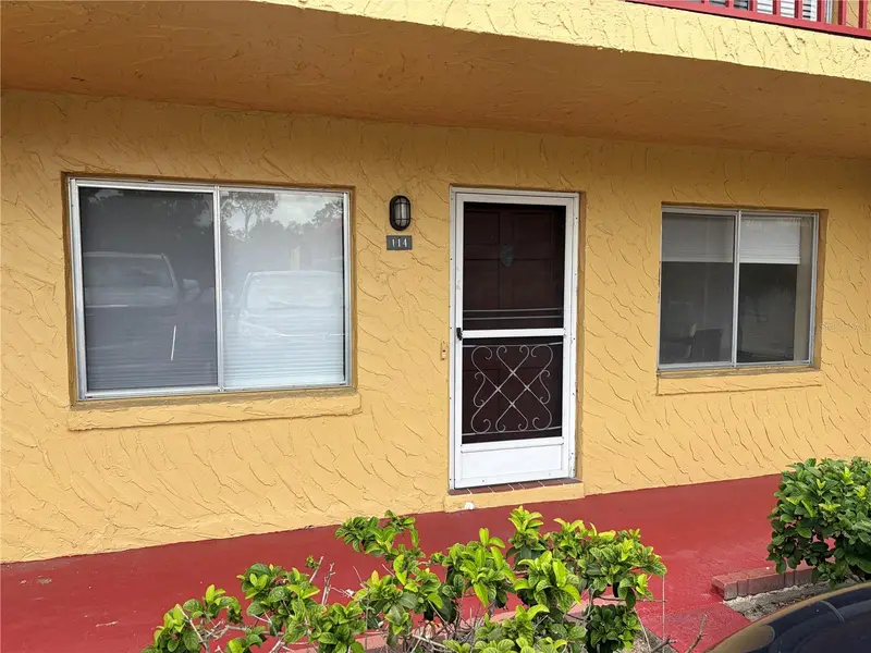 400 El Camino Dr #114, FL