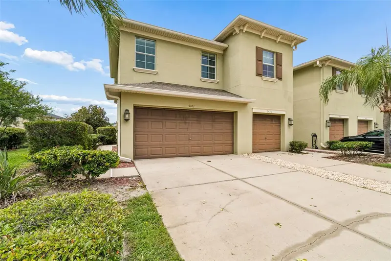 9421 Trumpet Vine Loop, FL