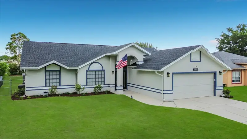 1393 Wood Lake Cir, FL