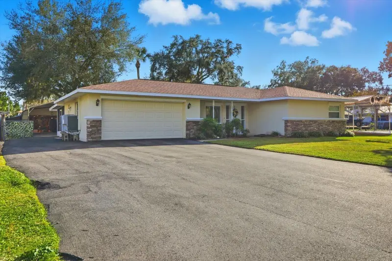 1840 Nw 18th St, FL