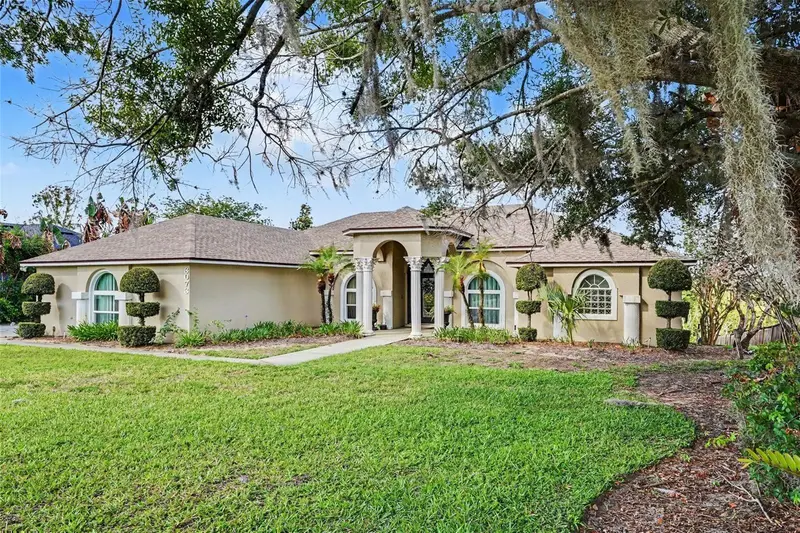 3073 Landings Ct, FL