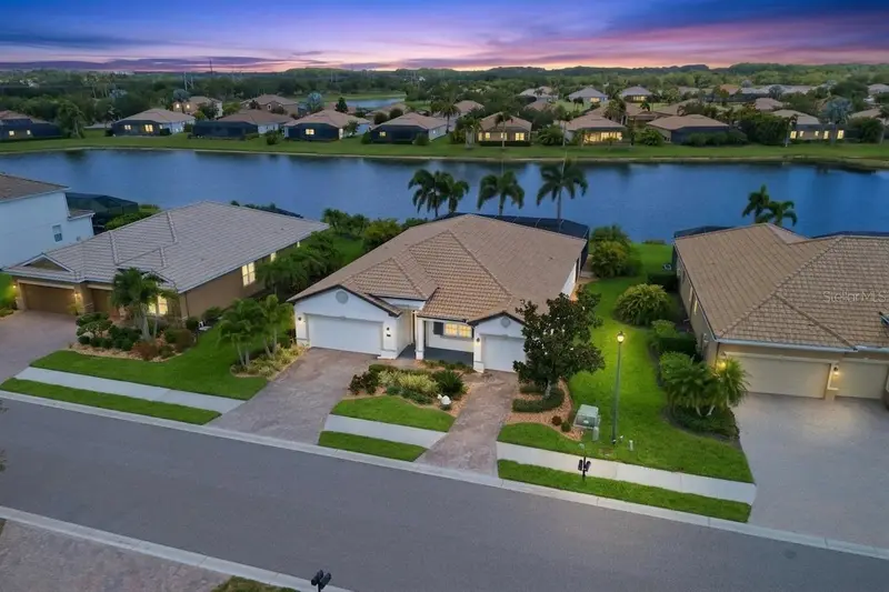 8611 River Preserve Dr, FL