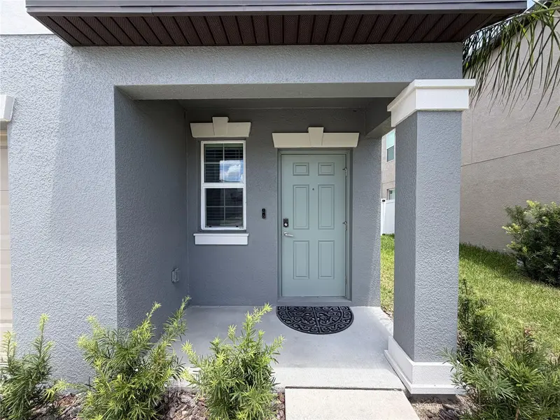 156 Rose Bud Ln, FL