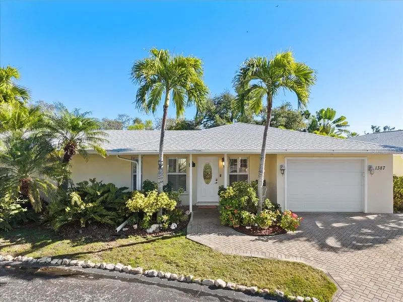 1387 Moonmist Dr #G2, FL