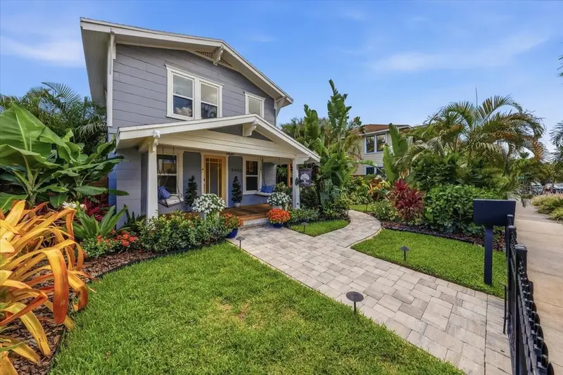 2450 Burlington Ave N, FL