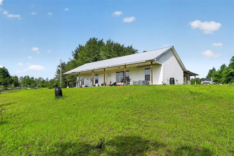 4700 Woody Rd, FL