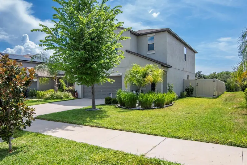 12116 Miracle Mile Dr, FL